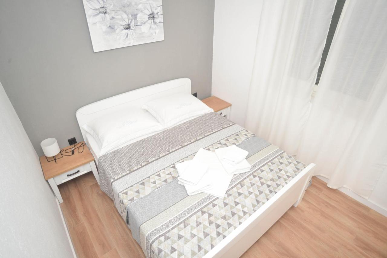 Apartment Ante Biograd Na Moru Exterior photo